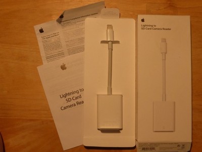 Original Apple Adapter Lightning auf  SD-Kartenlesegerät  A1595 / MJYT2ZM/A