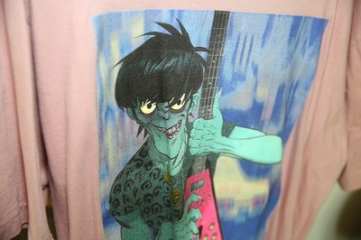 gorillaz t shirt size large