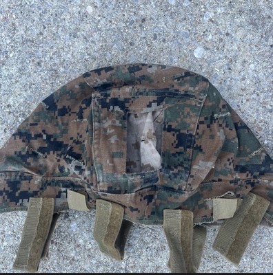 USMC ECH Helmet Cover w/ NVG Cut-Out Medium Reversible Woodland Desert MARPAT
