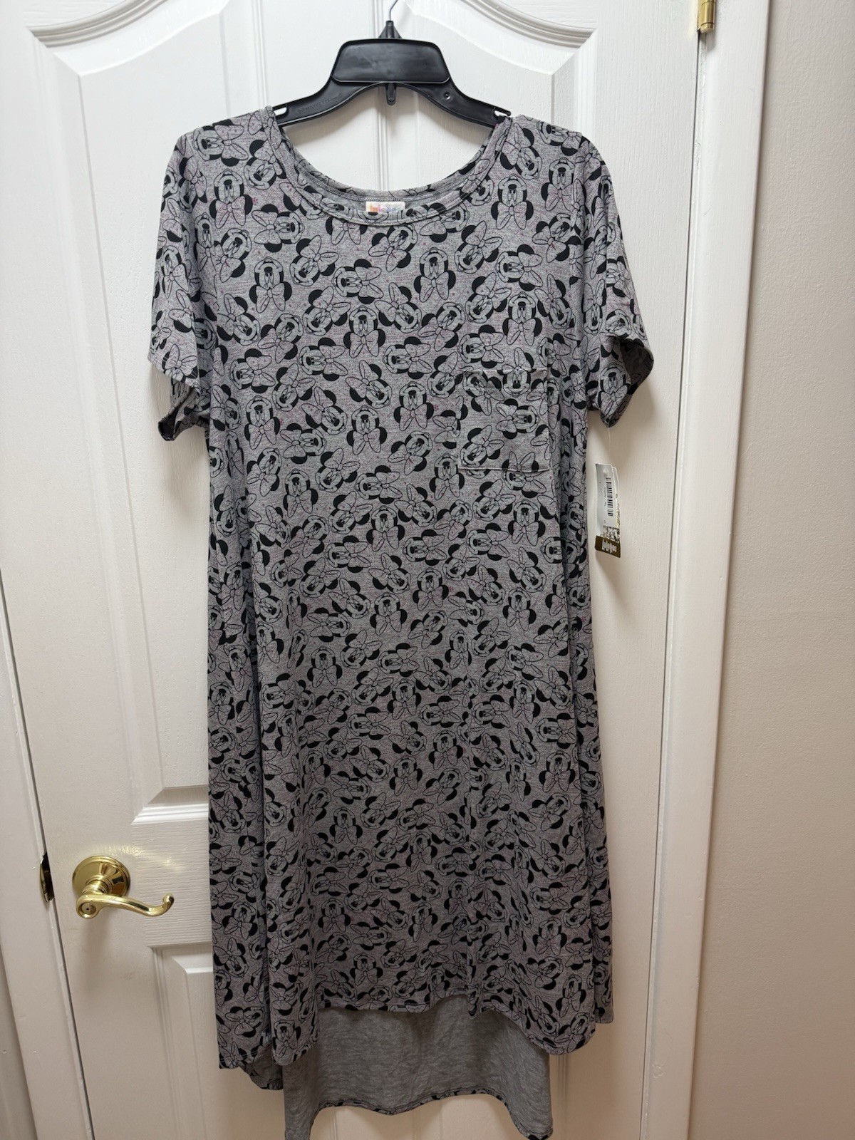 LuLaRoe Disney Carly Dress XL Grey Minnie Mouse Pattern HighLow Short Sleeve NWT