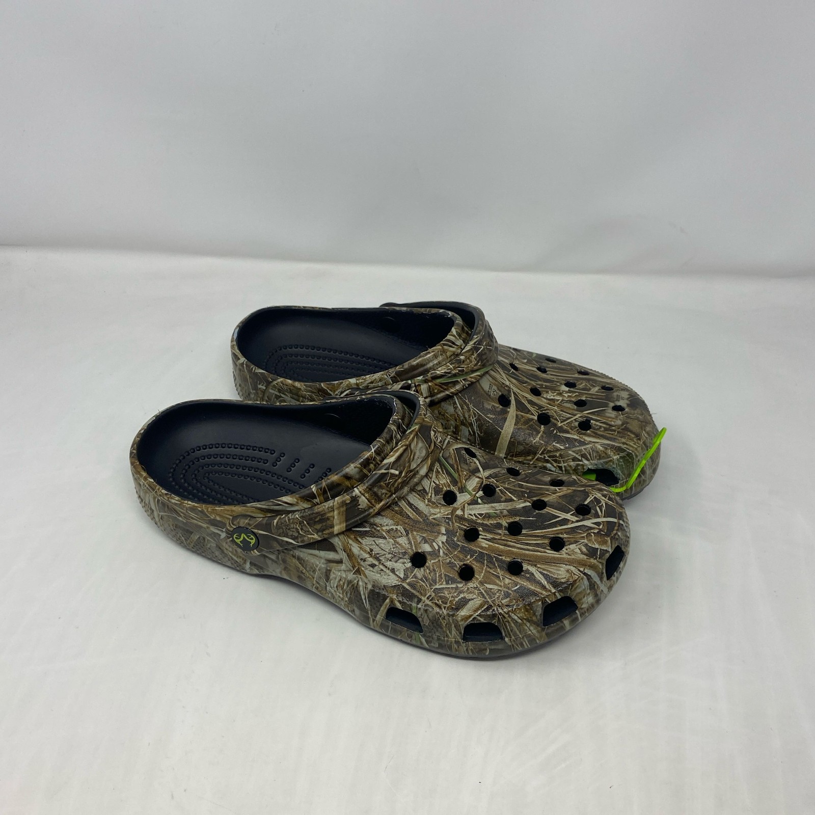 Crocs Classic Clog Realtree MAX-7 Camo - Men’s 10 / Women’s 12
