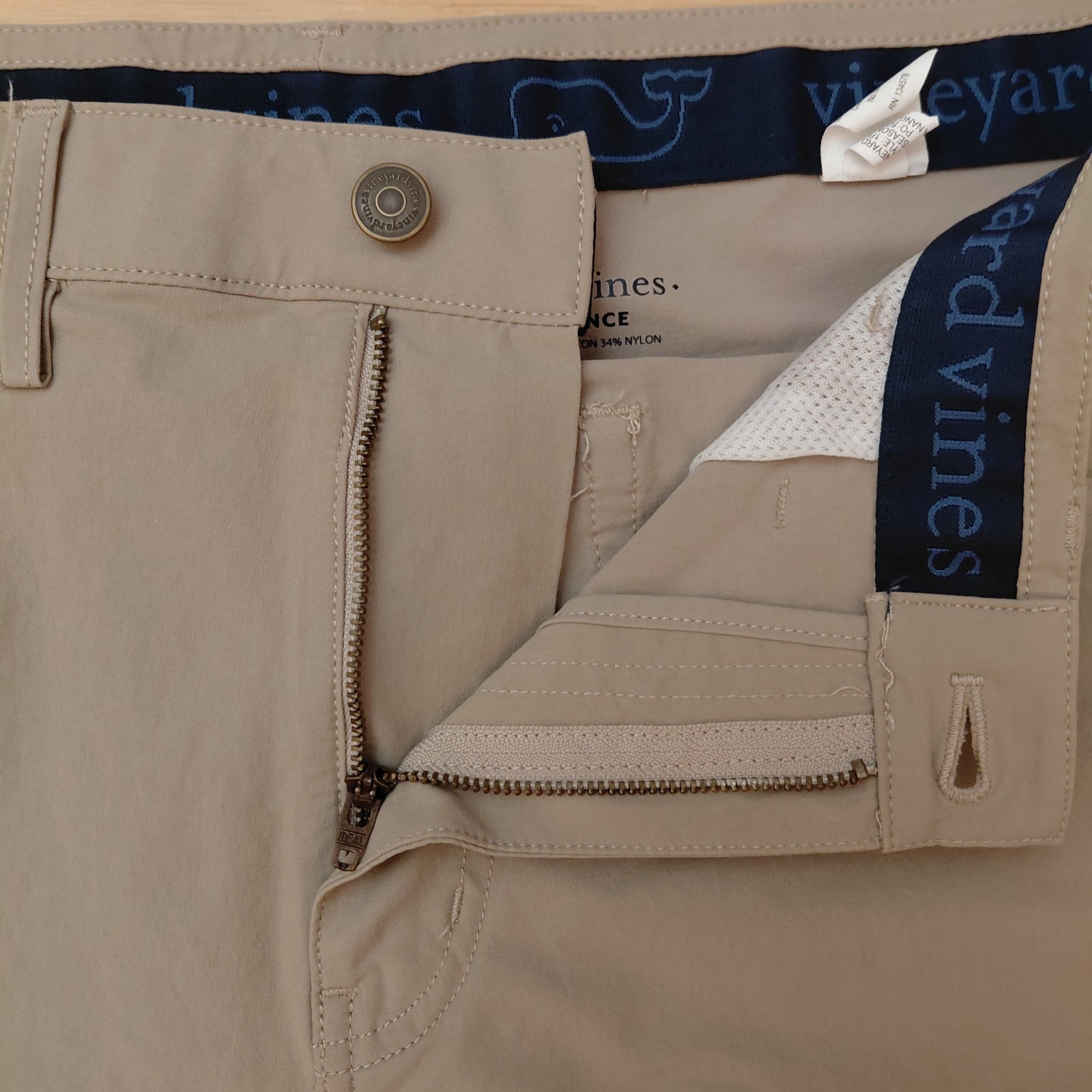 Vineyard Vines Performance Pants Measures 38x26.5… - image 4