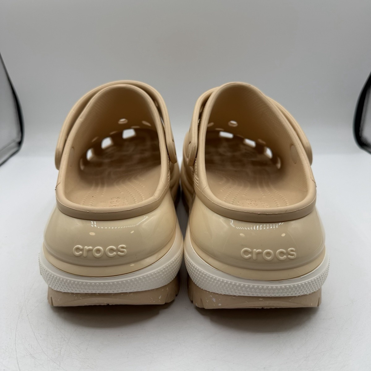 Crocs Mega Crush Clogs Womens 10 Mens 8 Shiitake Beige Tan
