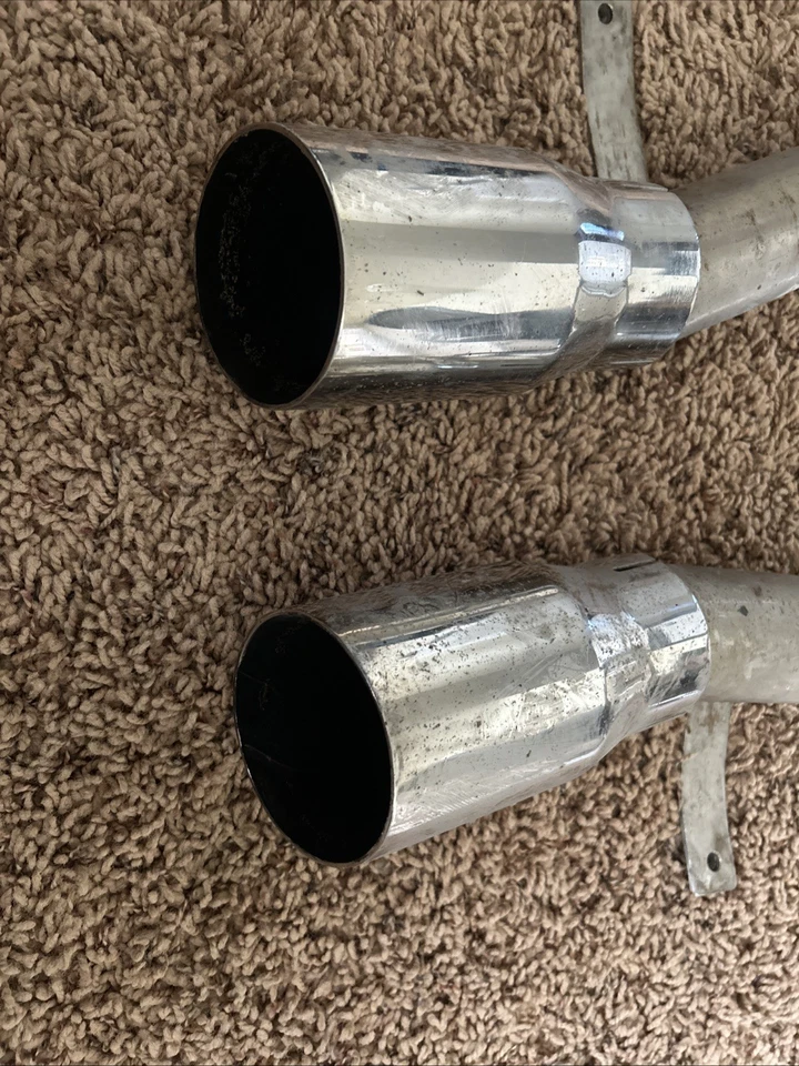 Tubos de escape de acero inoxidable BMW 335i con soportes de montaje Foto 3 de 3