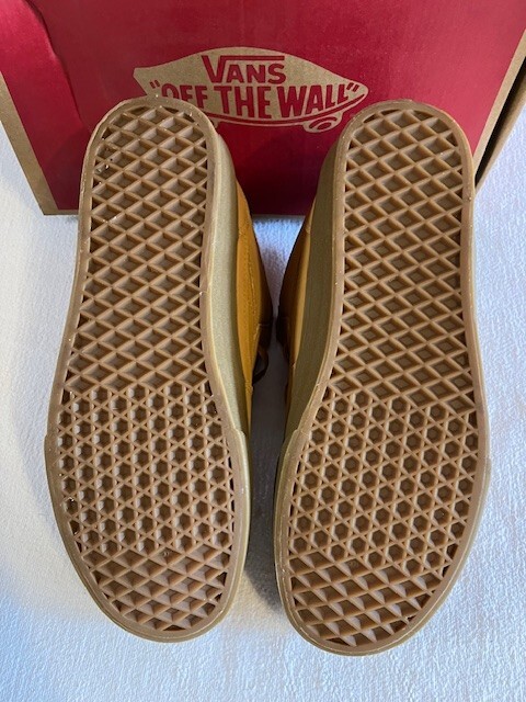 VANS Half Cab (Vansbuc) Light Gum/Mono VN 0A348EOTS Size Men's 9