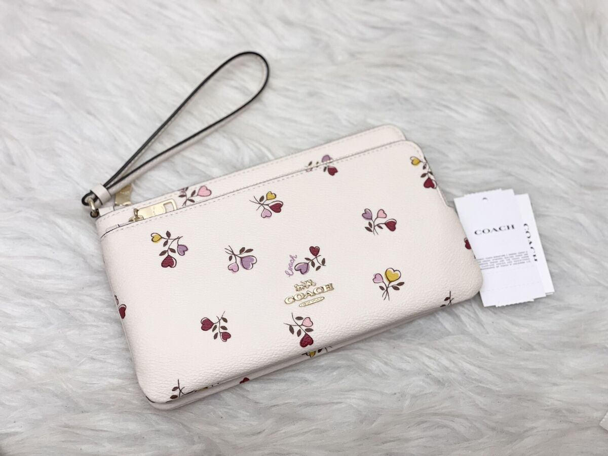 Coach Double Zip Wallet With Heart Print Limited CW969 NWT