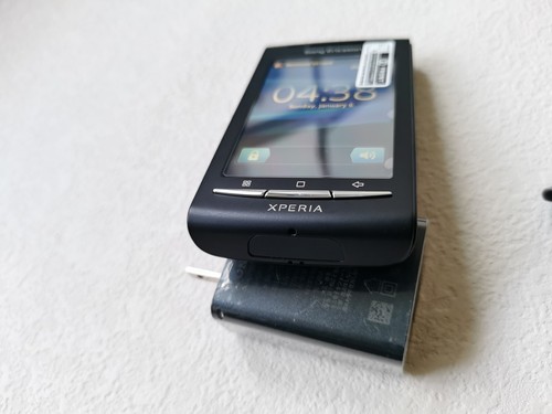 Téléphone portable Sony Ericsson Xperia X8 E15, E15i, E15a (débloqué) Android 2.1 - Photo 11 sur 12