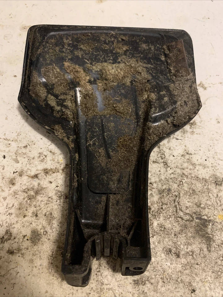 MTD BOLENS BL110 25CC STRING TRIMMER GAURD LG30 - Image 2 of 3