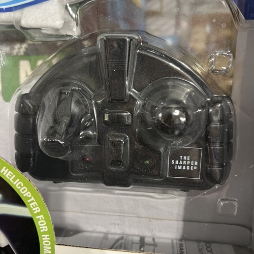 New Sharper Image Glow-In-The-Dark Rechargeable Wireless Indoor Helicopter - Picture 3 of 10