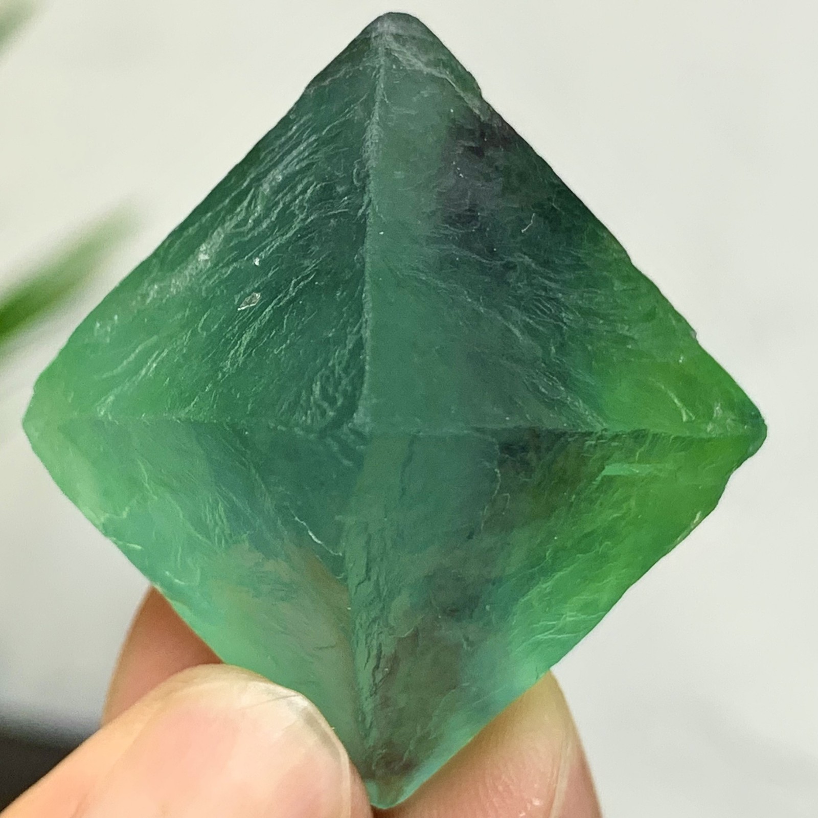38G Natural blue green fluorite octahedron quartz crystal healing