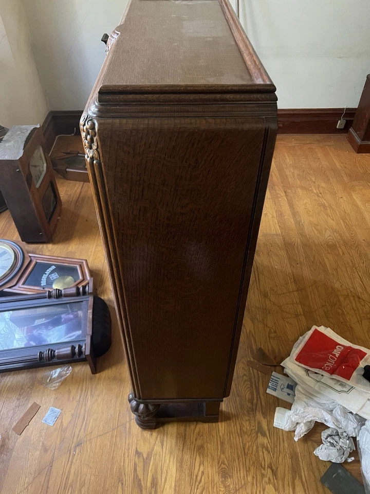 Vitrina antigua de madera de roble con puertas y estantes de vidrio siglo XIX vintage Foto 4 de 4