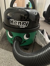 Henry Hoover Pet Bagged Cylinder Vacuum Cleaner (PET20011)