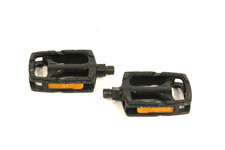 VP 628 Aluminum Platform Pedals with Resin Gr...