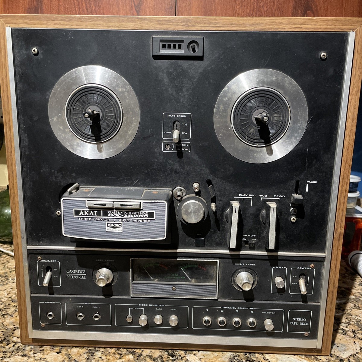 AKAI GX-1820D Reel to Reel & 8 Track Tape Deck Does Not Power Up
