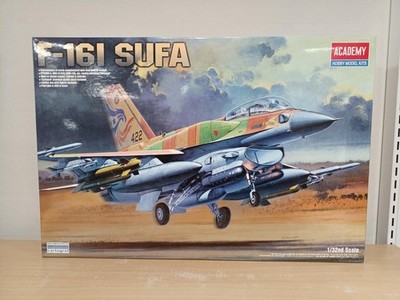 Fighter Aircraft Model F 16I Sufa ACADEMY