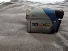 JVC Handheld Camcorder 16x Optical Zoom MiniDV LCD Screen Silver Blue Black