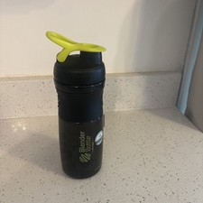 Blender Bottle Classic 28 oz. Shaker Mixer Cup with Loop Top