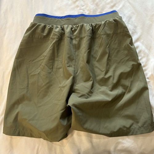 Fabletics Shorts Mens Size XS Lined 7” Inseam Athletic Quick Dry Green Pockets - Picture 2 of 7
