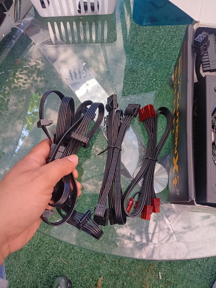 Enermax Power Supply Revolution XT II 80 Plus Gold 550W - Image 4 of 4