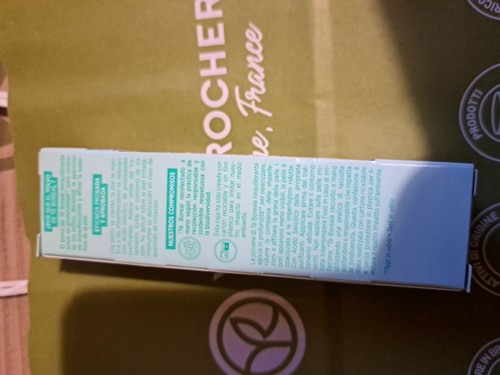Siero Viso Sebo Vegetal per pelli grasse e impure Di Yves Rocher 30 ml - Foto 4 di 4