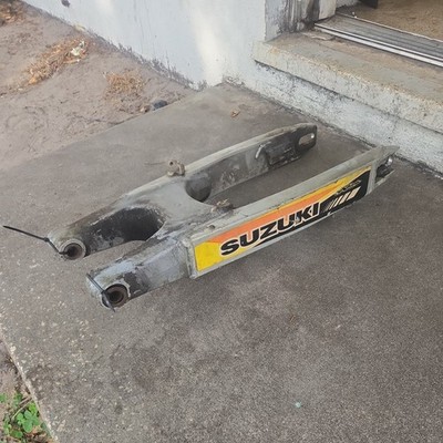2001 Suzuki Rm250 OEM Swingarm  B4480