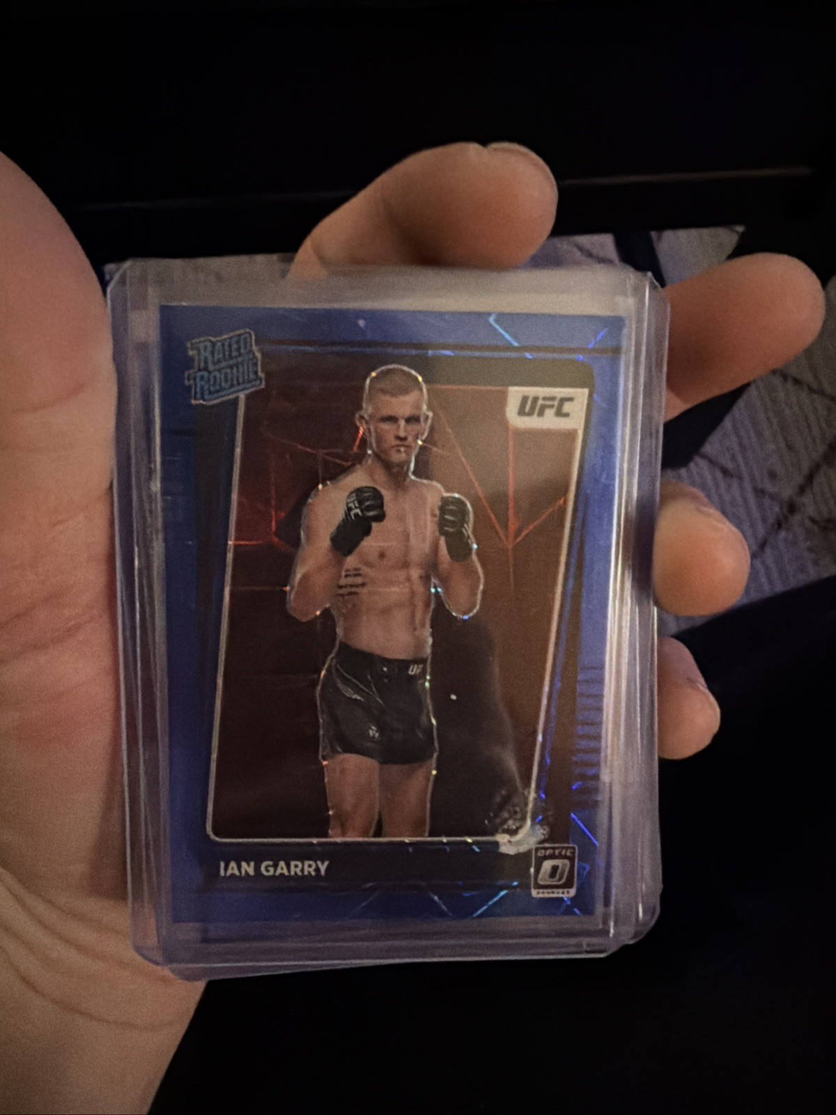 2022 Panini Donruss Optic UFC - Rated Rookie Blue Velocity Prizm #108 Ian Garry
