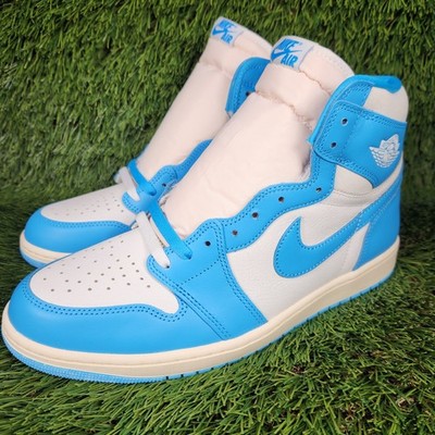 Nike Air Jordan 1 Retro High OG Mens 10.5 UNC Reimagined  display picture 1
