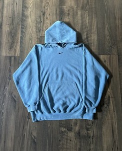 light blue nike vintage sweatshirt