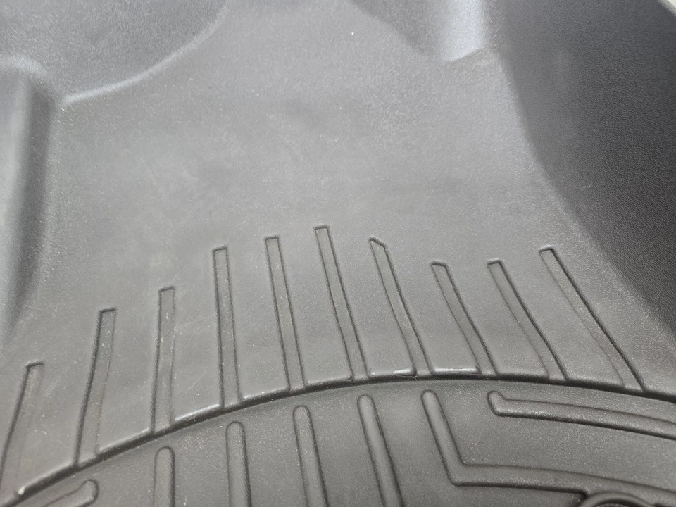 15-20 Yukon Tahoe Genuino WeatherTech Alfombrillas Forros Cubiertas Almohadillas Foto 3 de 4