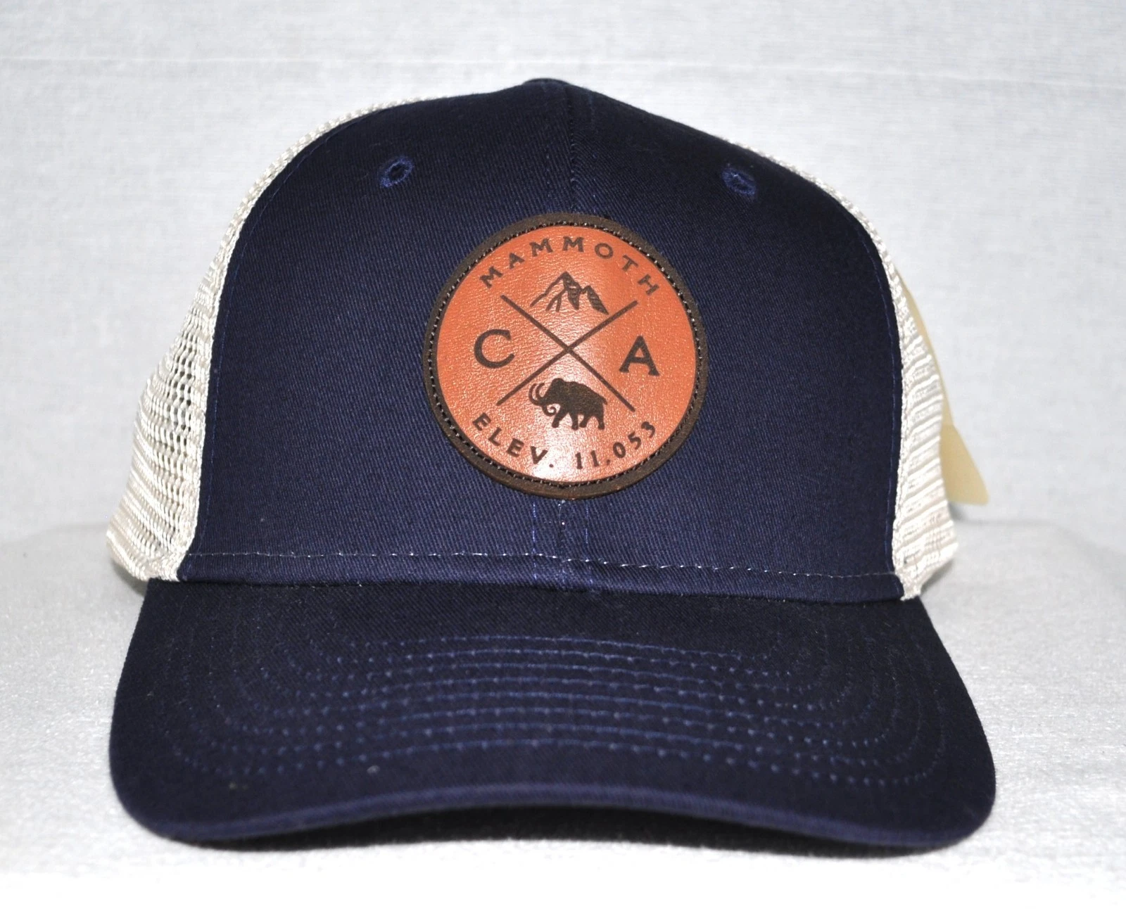 *MAMMOTH MOUNTAIN* Skiing Snowboarding Trucker Ball cap hat *OURAY 51072*
Opens in a new window or t