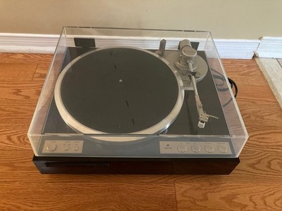 Victor QL  Y44F Quartz Lock Fully Automatic Turntable