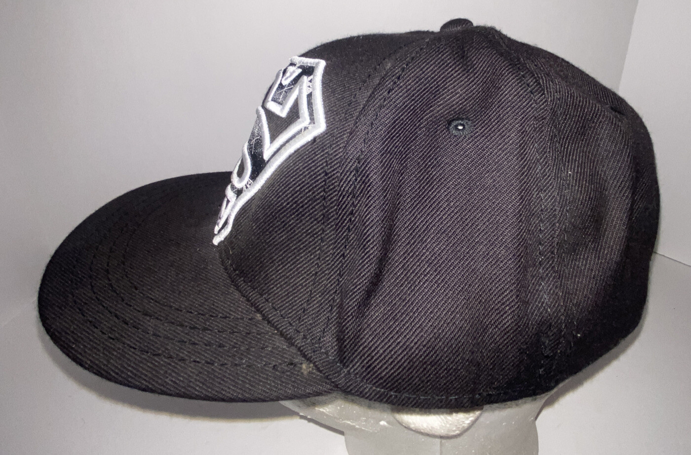 Superman DC Comics Fitted Baseball Cap Black S/M - image 2