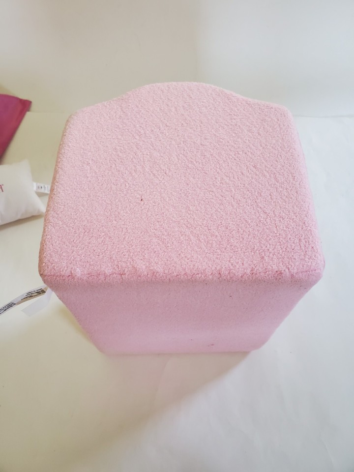 American Girl Doll 2013 Pink Fold Out Bed Flip Lounge Chair F5906 Star