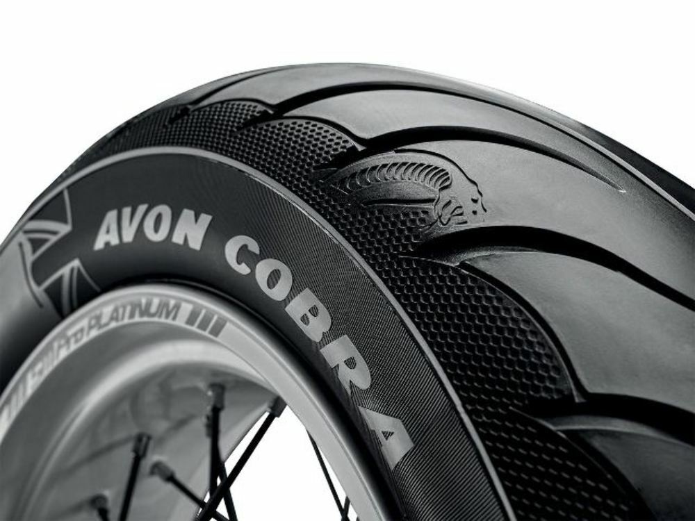 AVONコブラChrome260/40VR18新品 Avon AV92 Cobra Chrome 260/40Vr-18 84V Rear Motorcycle | eBay
