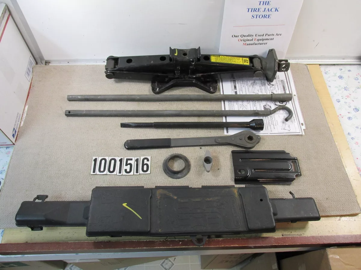 88 99 Chevy Express GMC Savana 2500 3500 Spare Tire Jack Tool