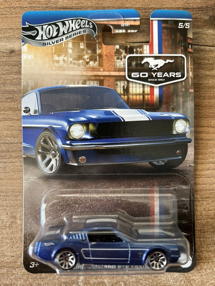 Hot Wheels Silver Series 2025 BMW Série M Blanc 1992 BMW M3 3/5 - Livraison G...