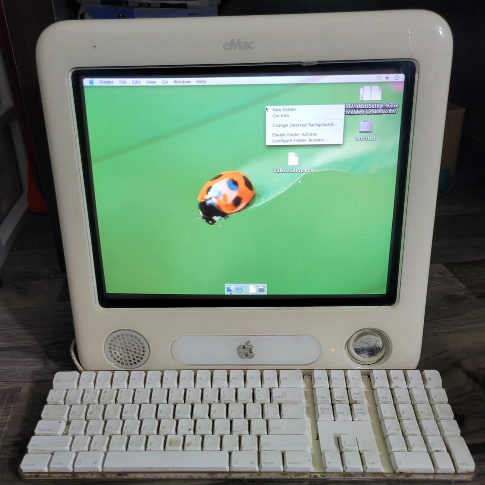 Apple eMac A1002 2002 EMC-No. 1903 Working May need update As Is - Image 2 of 4