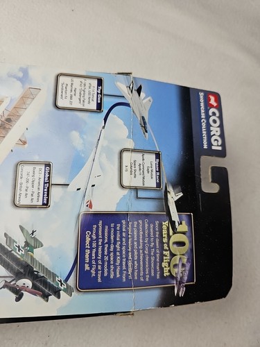 CORGI SHOWCASE COLLECTION 100 YEARS OF FLIGHT-GLOBAL TRAVELER-2 DIE CAST PLANE - Picture 8 of 9