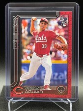 Julian Aguiar 2025 Topps Team Color Border Variation #566 (RC) - Cincinnati Reds