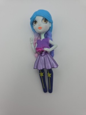 Off the Hook Surprise Mila Dolls Mix and Match Fashions 4 inch