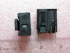 200 PCS CORCOM SC2MM R1001D  Fuse Clips