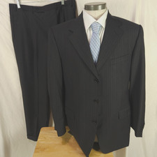 Canali EU 54R US 44R Wool Three Button Suit Charcoal Gray Pinstripe Some Shine