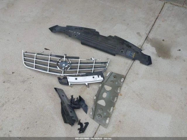 Parasol izquierdo usado se adapta a: Cadillac Dts 2007 grado A izquierdo Foto 4 de 4