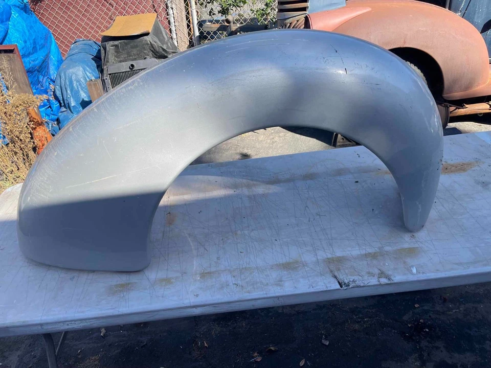 1940 to 1946 Chevy GMC half ton Truck Rear Fiberglass Rear Fenders USED. - Image 2 of 4
