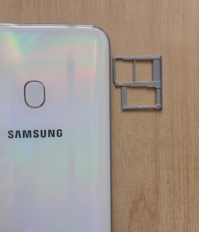 Samsung Galaxy A40 SM-A405F - 64GB - (Ohne Simlock) (Dual-SIM) - Bild 2 von 4