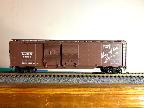 ATHEARN #5040 Burlington 50' AAR D.D. Box Car #48203 con Kadees y Metal Whls. 1:87 | Zustand: Used
