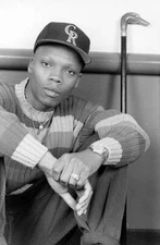 Ronnie DeVoe of the R&B trio "Bell Biv DeVoe" poses for a portrai - Old Photo