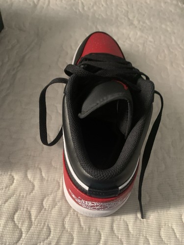 NIKE Air Jordan 1 Low Black/Fire Red / white Uomo Sneaker EUR 44 US 10 Nuovo - Foto 3 di 5