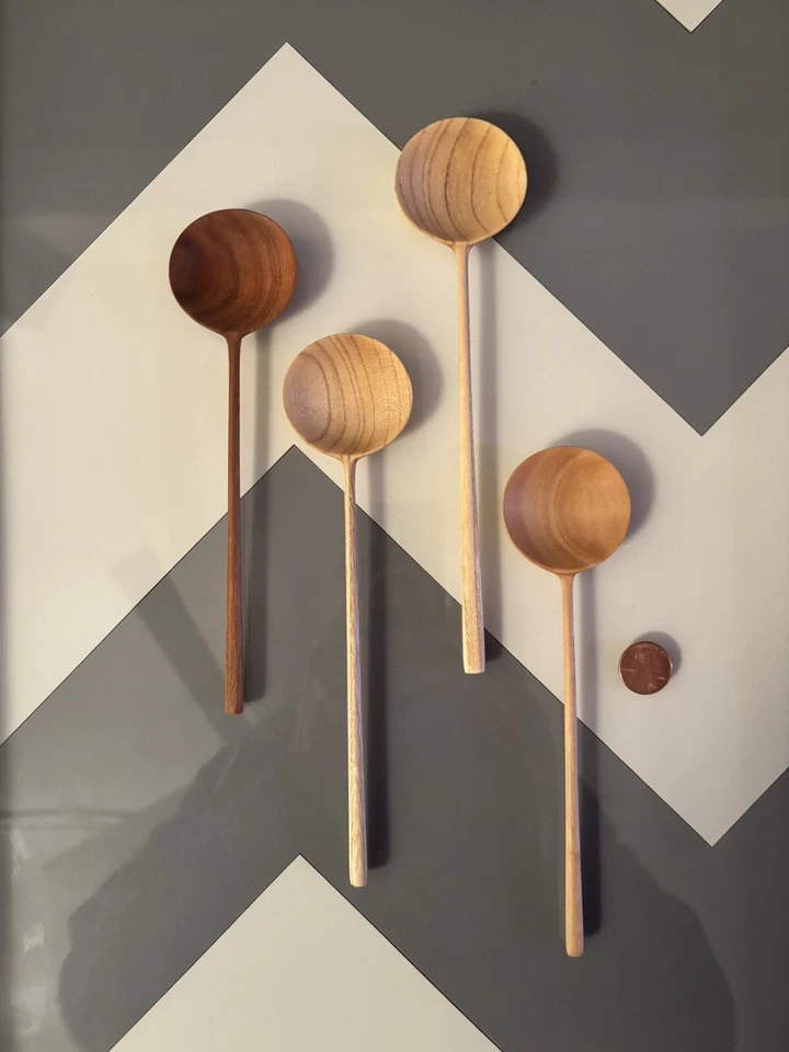 Quatro colheres de sobremesa redondas de madeira esculpidas à mão feitas por Joseph Huebscher Tennessee - Imagem 3 de 3