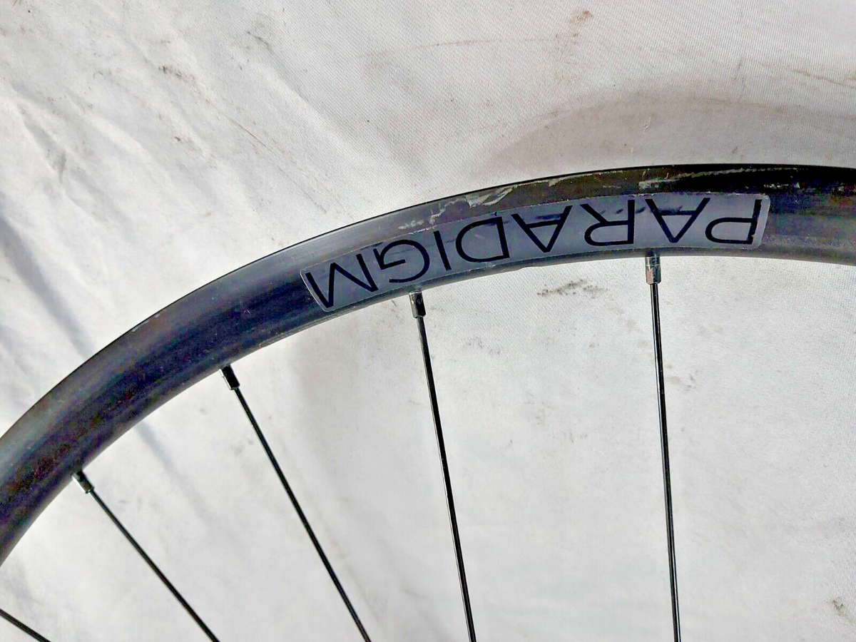 パーツ BONTRAGER PARADIGM 700c Bontrager Paradigm TLR 700c Front Gravel Wheel 6 Bolt Disc